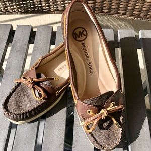 MK slip on shoes. Size 7.5. Brown signature